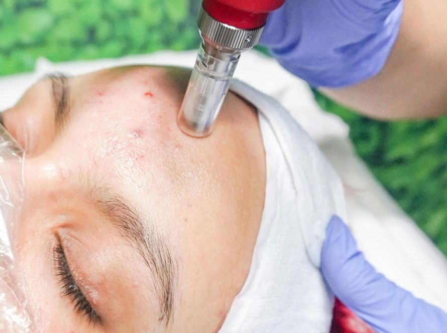 Diamond Glow Facial