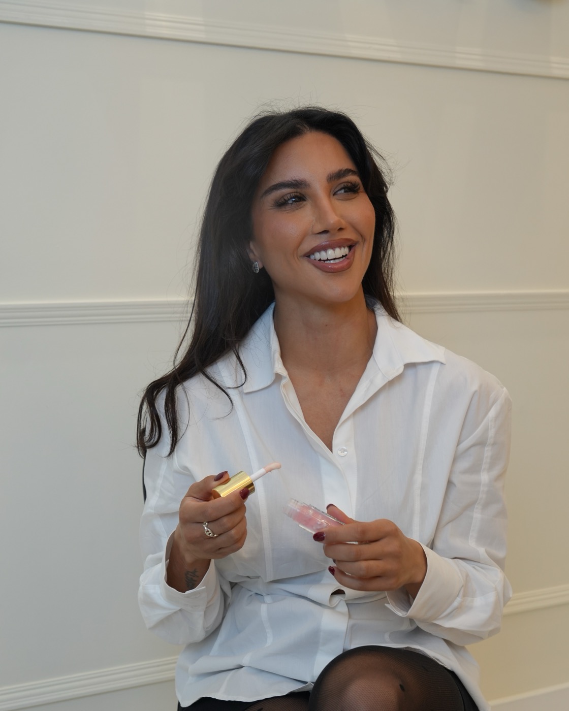 Narjis, founder of the clinic